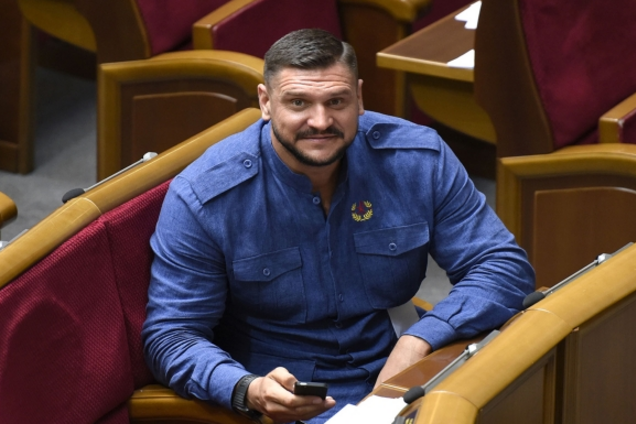 Глава еще одной области собрался в отставку после победы Зеленского: что известно