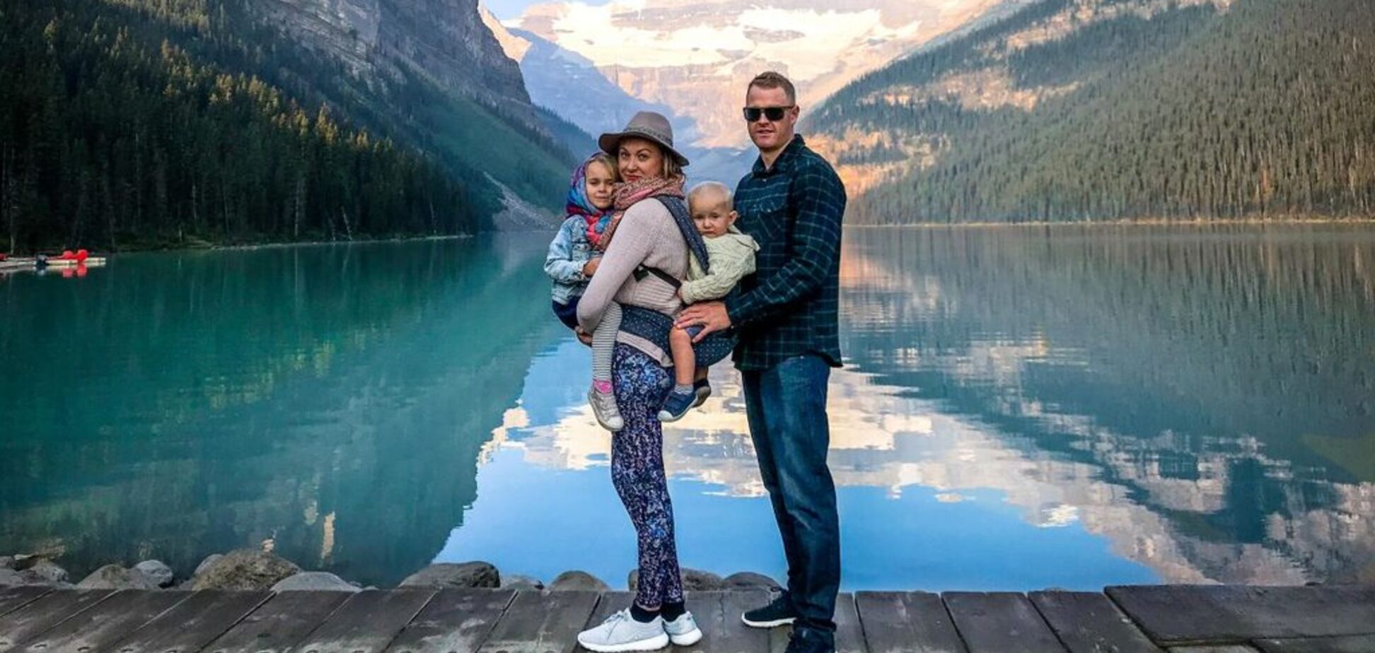 Жінка придумала геніальний спосіб упаковувати речі у валізу