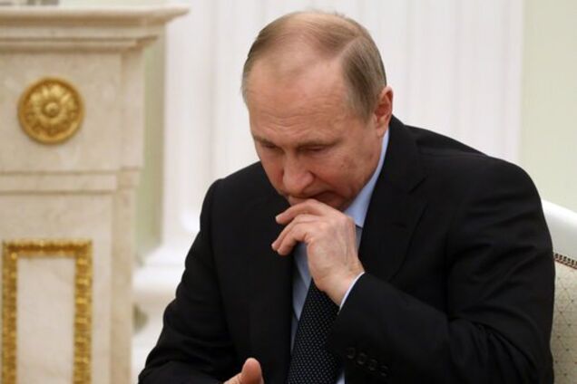 'Не хотим создавать проблемы!' Путин оправдался за российские паспорта для 'Л/ДНР'