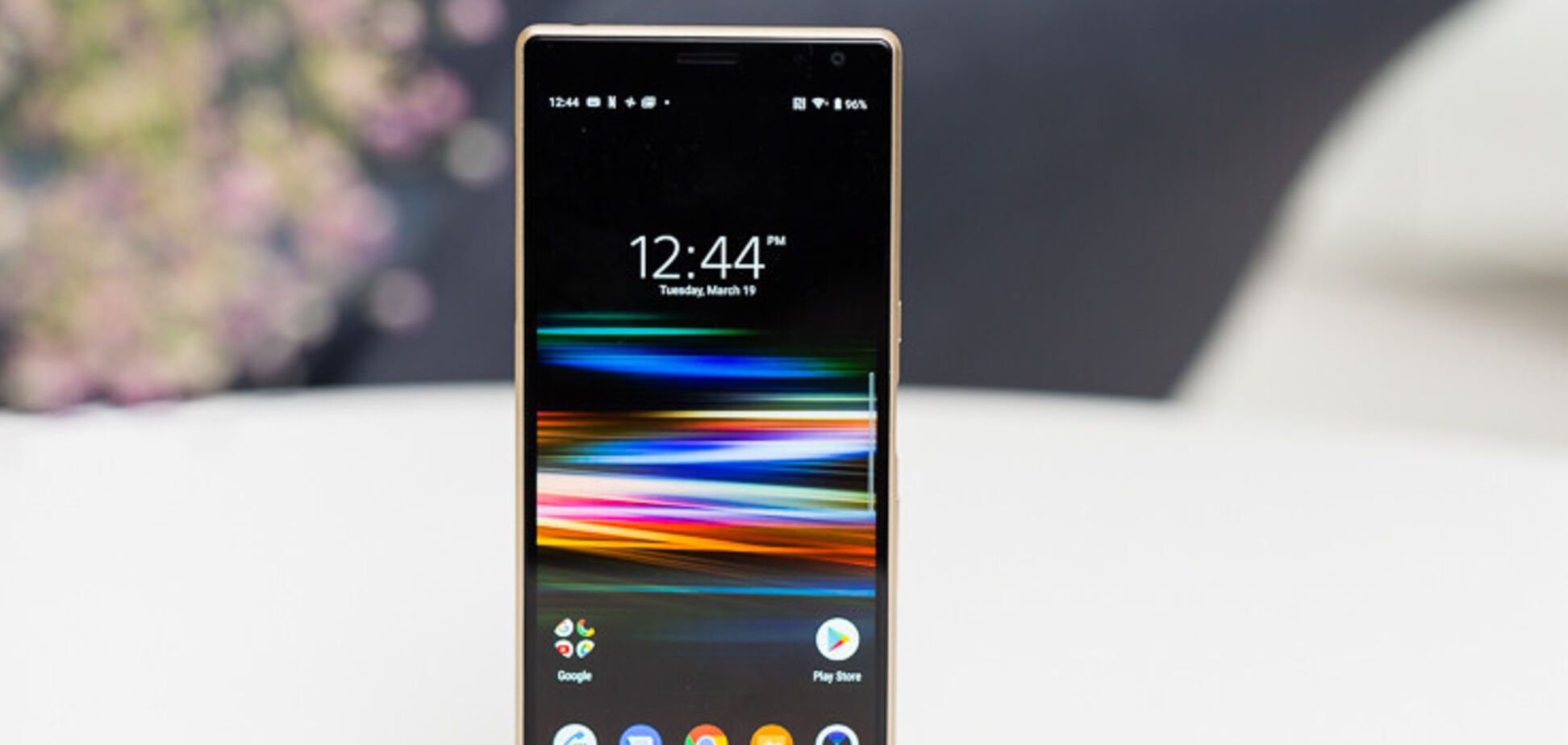 Безрамочное чудо от Sony: как смартфон Xperia 10 меня покорил