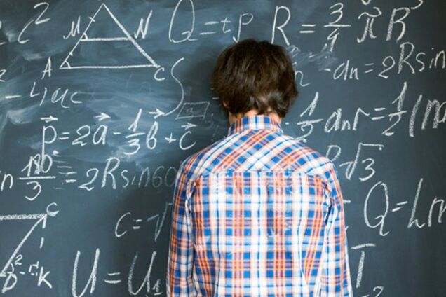 У школах України введуть обов'язковий іспит з математики: названі терміни