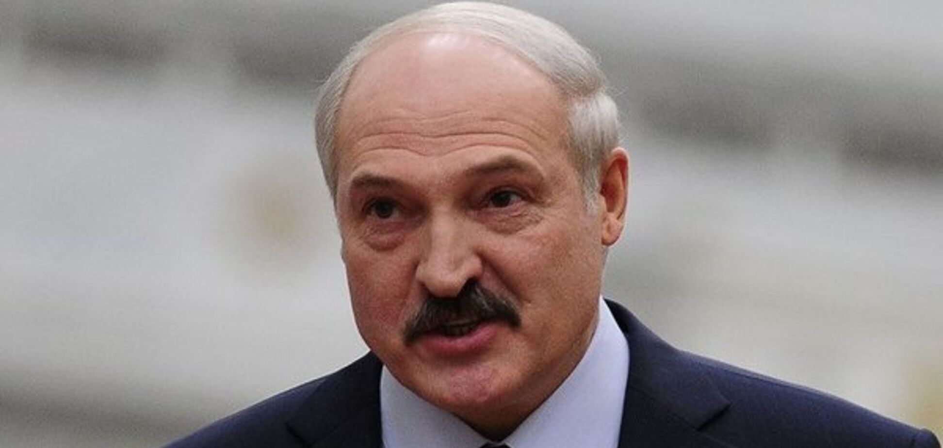 Образився на Путіна? Лукашенко раптово полетів з Китаю