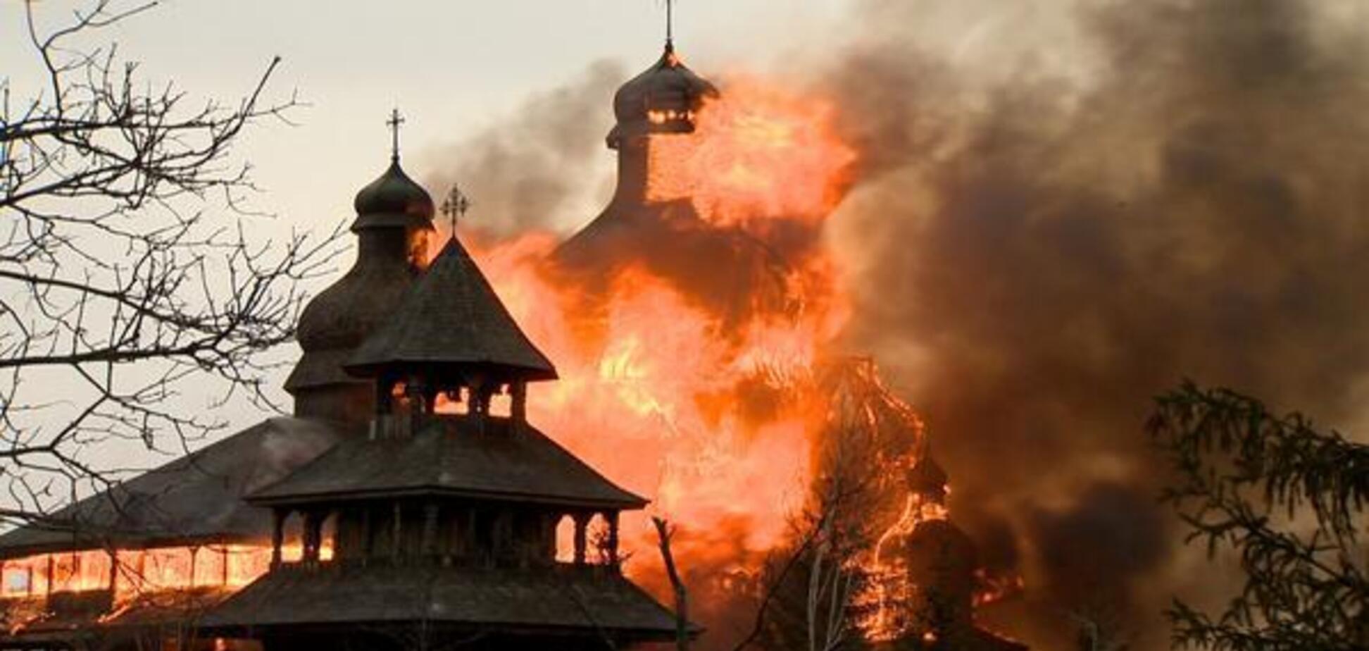 Кара небесна! Під Москвою на Великдень згоріла церква РПЦ