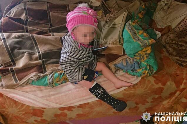 Жила в жутких условиях: на Луганщине спасли полуторагодовалого ребенка