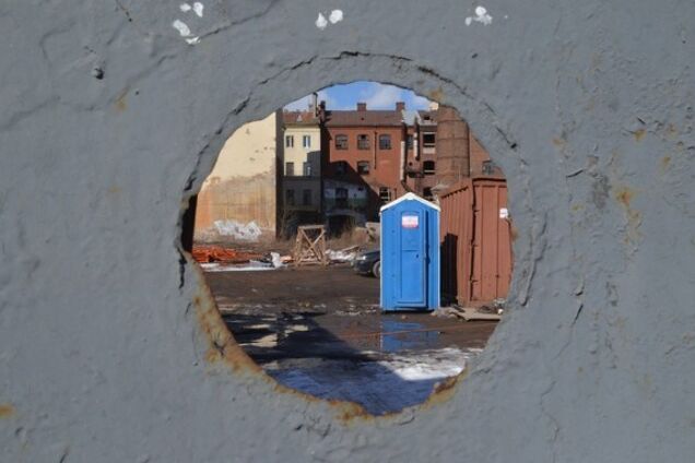 Прикоснулся к русскому? Не забудь вымыть руки