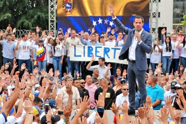 В Венесуэле предприняли попытку свержения Мадуро: все подробности