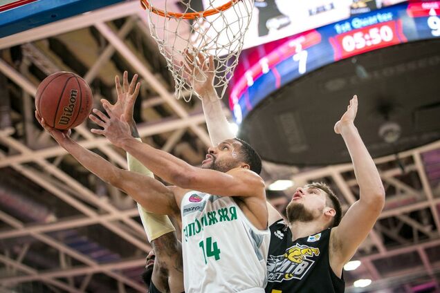 'Київ-Баскет' обіграв в гостях 'Запоріжжя' в першому півфіналі Суперліги Парі-Матч