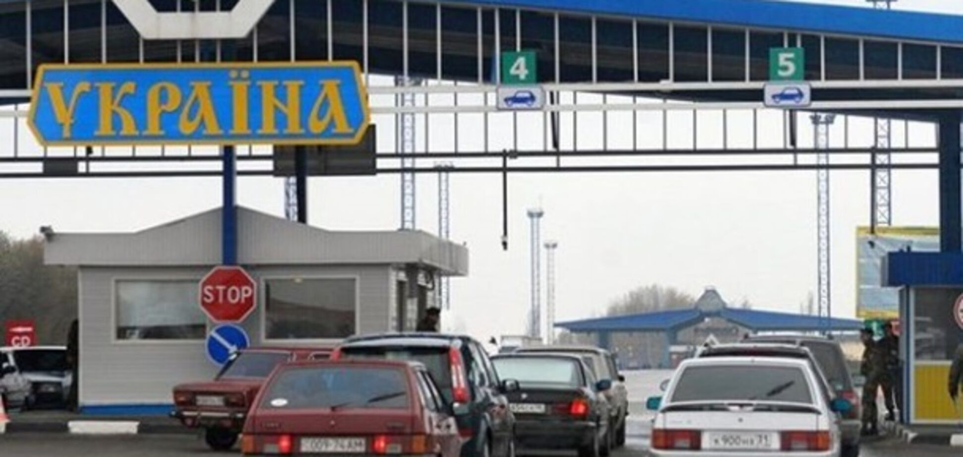 Україна заборонила в'їзд лідеру спілки угорців Румунії: що сталося