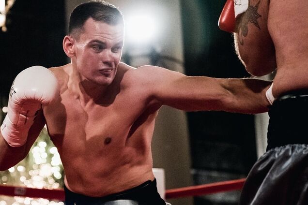 Известный украинский тяжеловес выиграл бой нокаутом