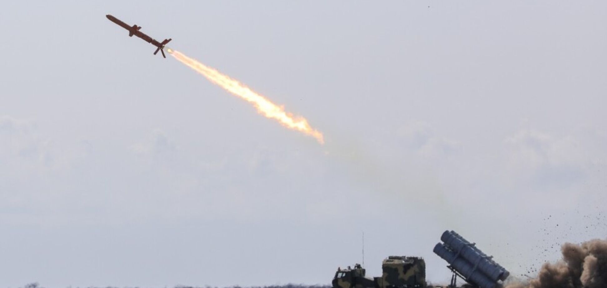  Украинская ракета поразила цель в Черном море: все подробности