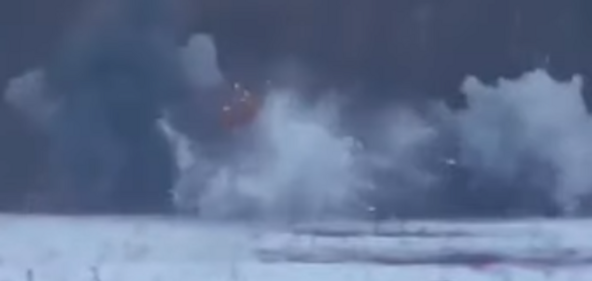 ВСУ уничтожили позицию террористов на Донбассе: видео 'шедеврального' выстрела