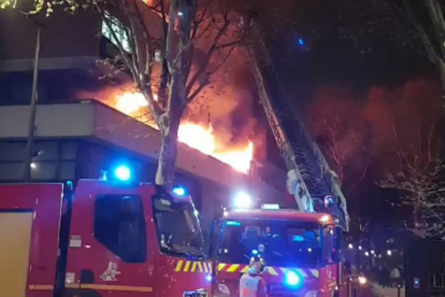 У Парижі прогримів потужний вибух у багатоповерхівці: подробиці