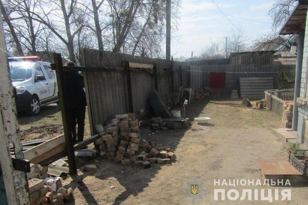 Ножом в шею и грудь: под Киевом мужчину едва не убили из-за ревности