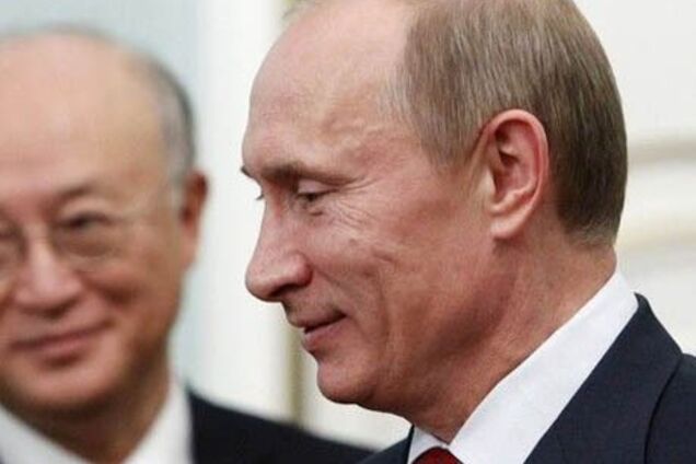 'Пуп на лбу!' В сети показали Путина до и после пластики