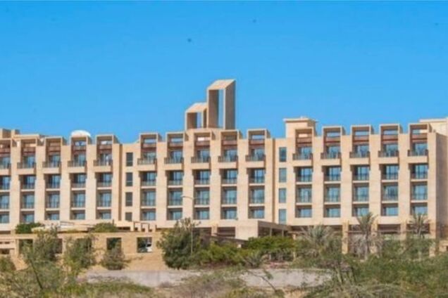 Боевики устроили перестрелку в элитном отеле Пакистана: детали ЧП