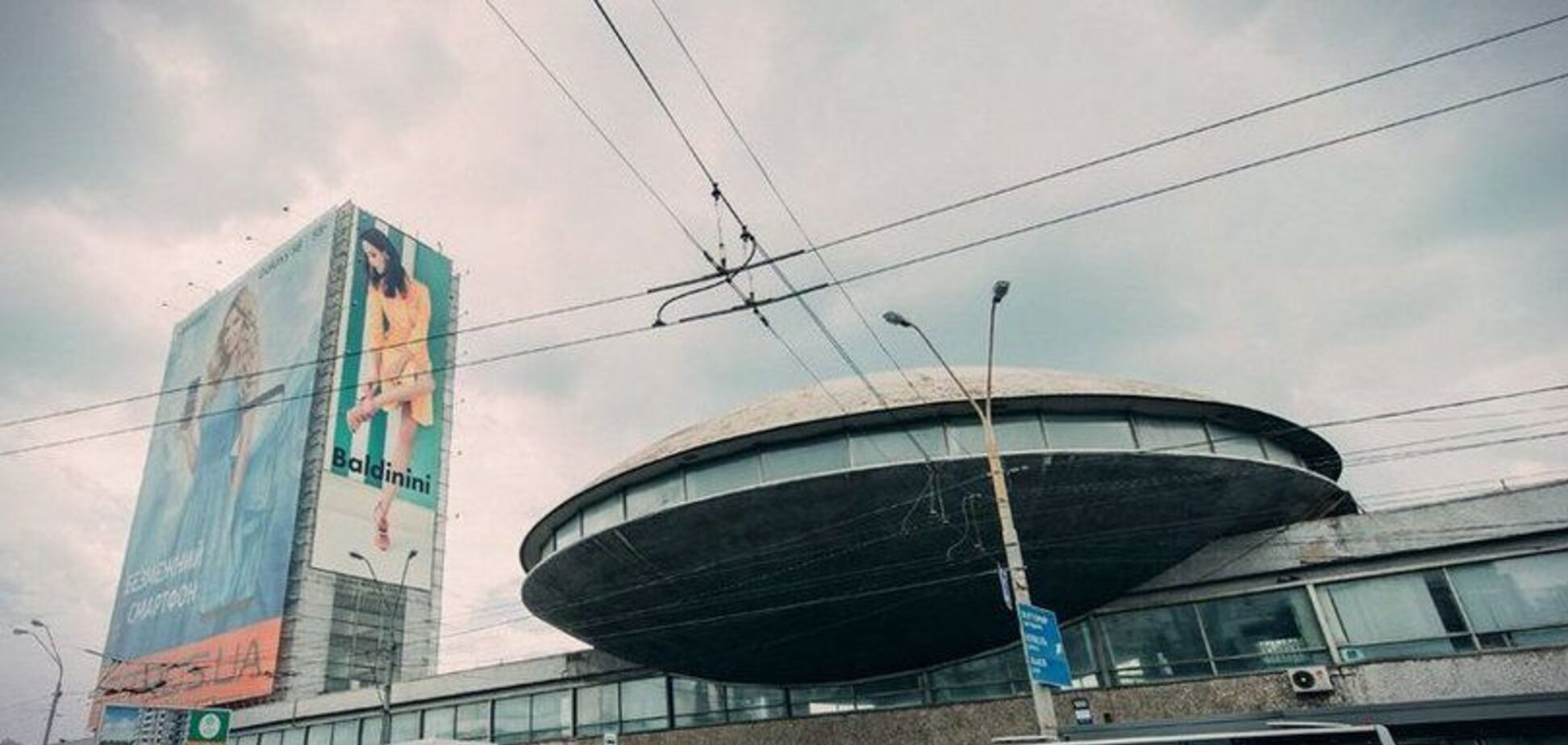 В Киеве собрались спасти легендарный памятник архитектуры: фото