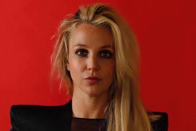 Спирс после психушки подловили на новой странности