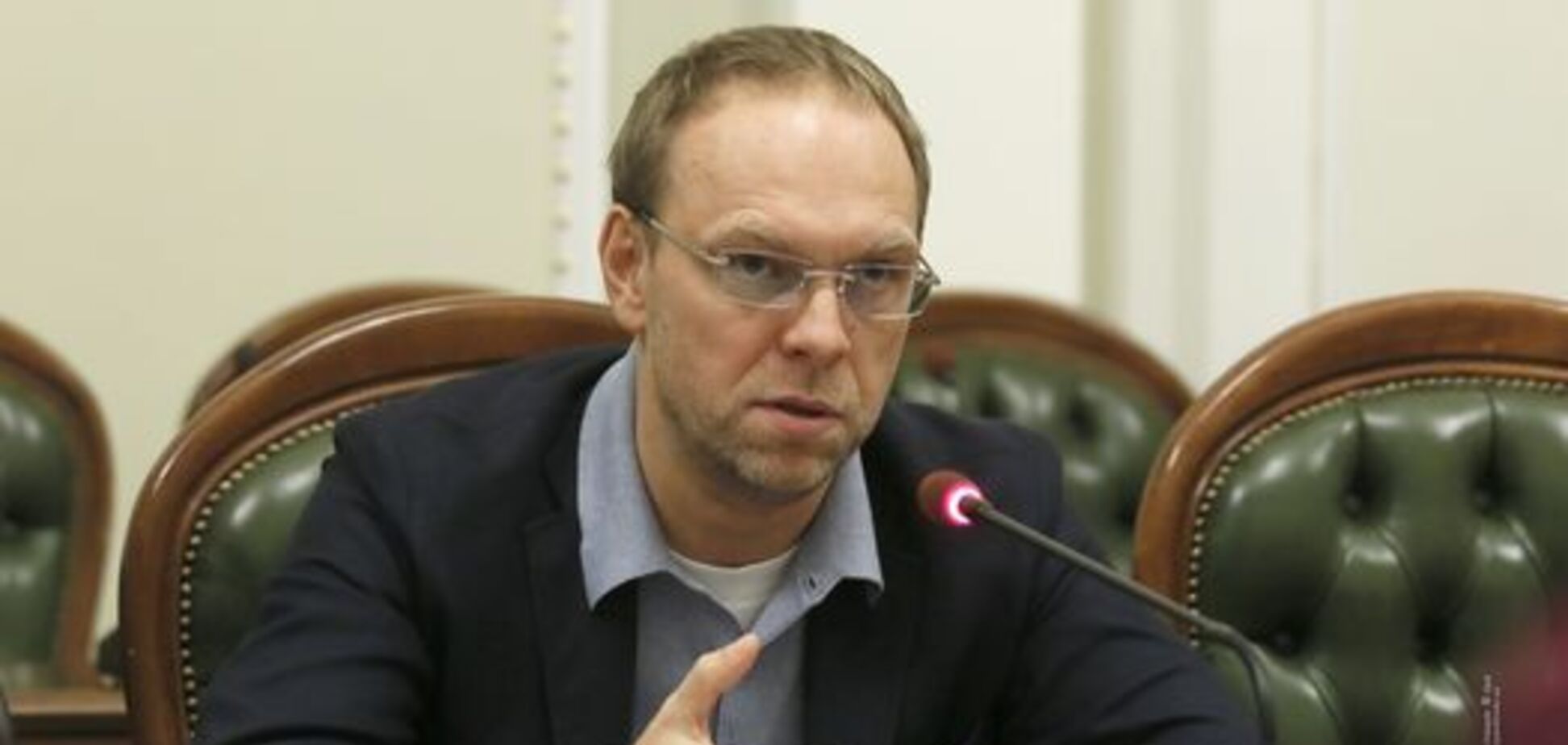 Власенко сказал, кто определит дату инаугурации Зеленского, если парламент не сможет