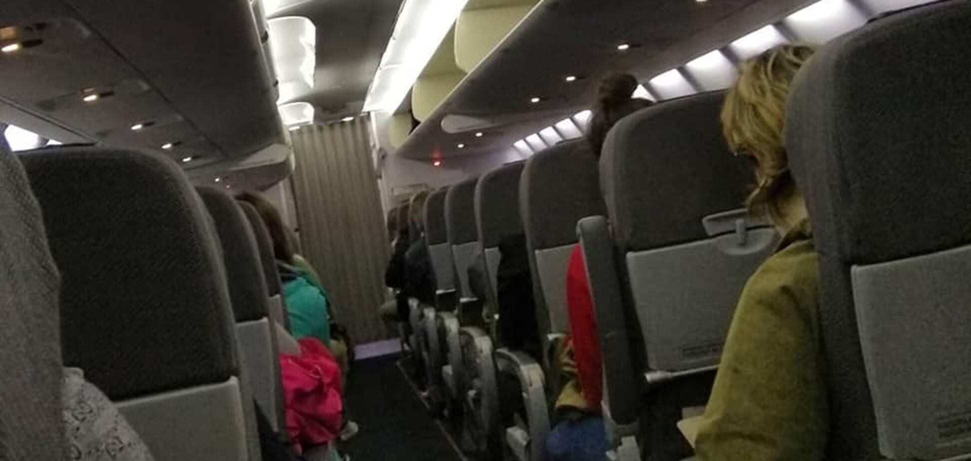 В России один за другим сломались три Sukhoi Superjet 100 с пассажирами: все детали