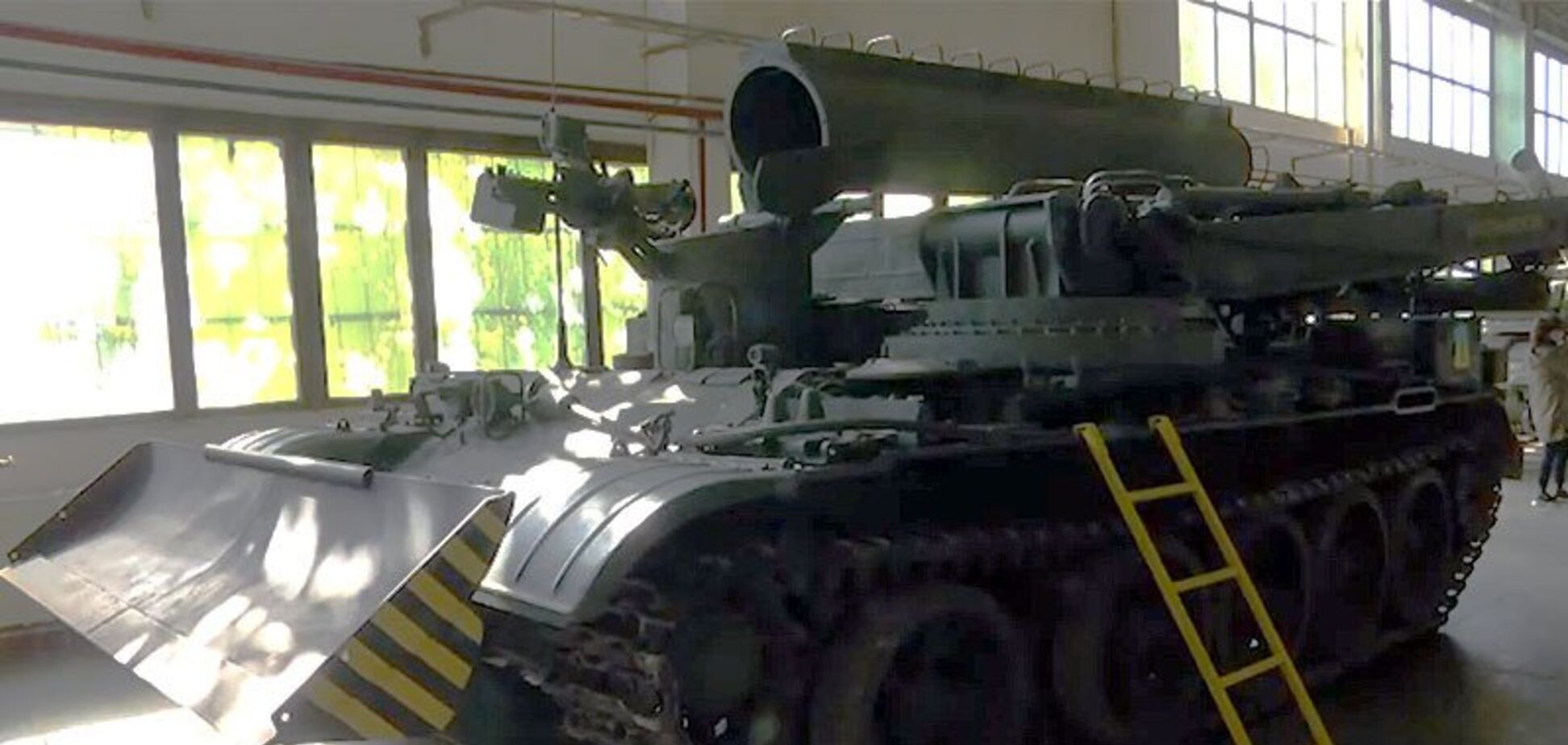 ВСУ получат на вооружение новейшую бронемашину: фото и видео