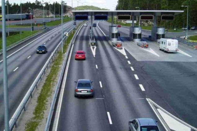 Левые повороты на дорогах Украины