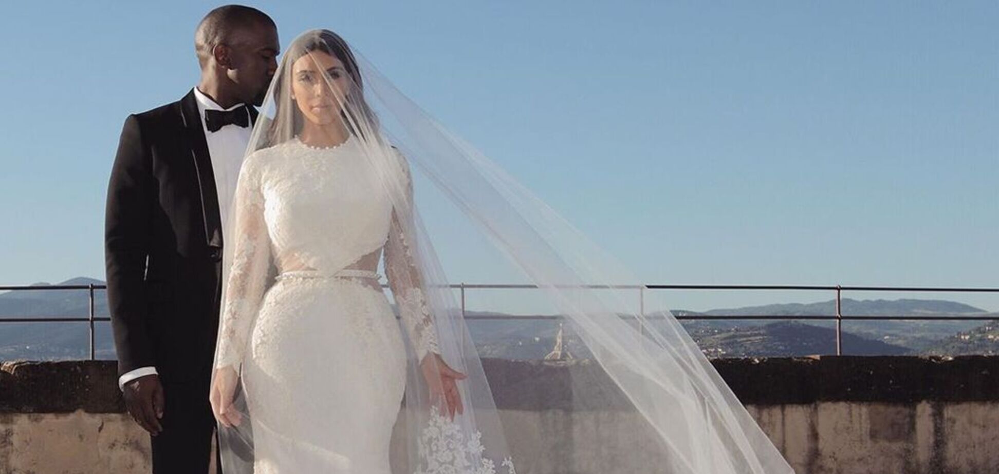 Кардаш'ян вперше показала новонародженого і розсекретила ім'я