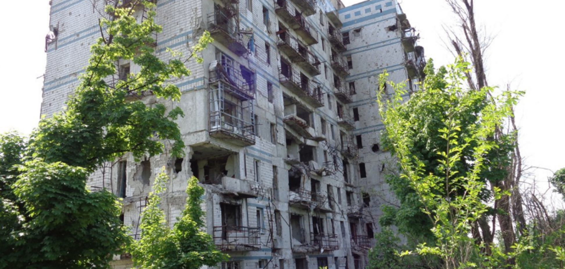 'Обглодали': в сети показали шокирующие фото с разрушенного Донбасса