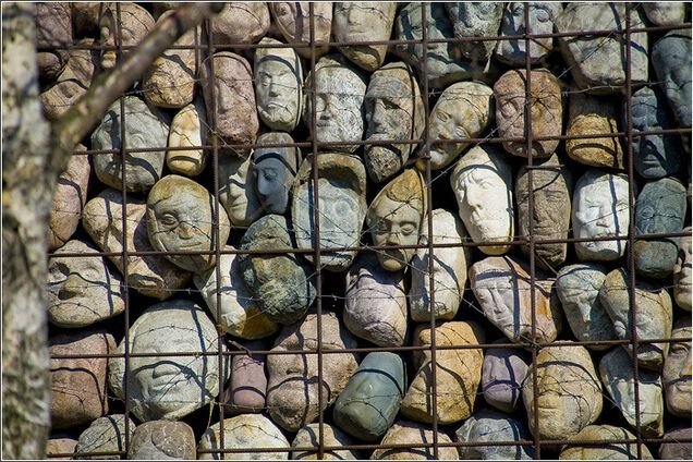 Уничтожены все, кто мог развивать национальную культуру