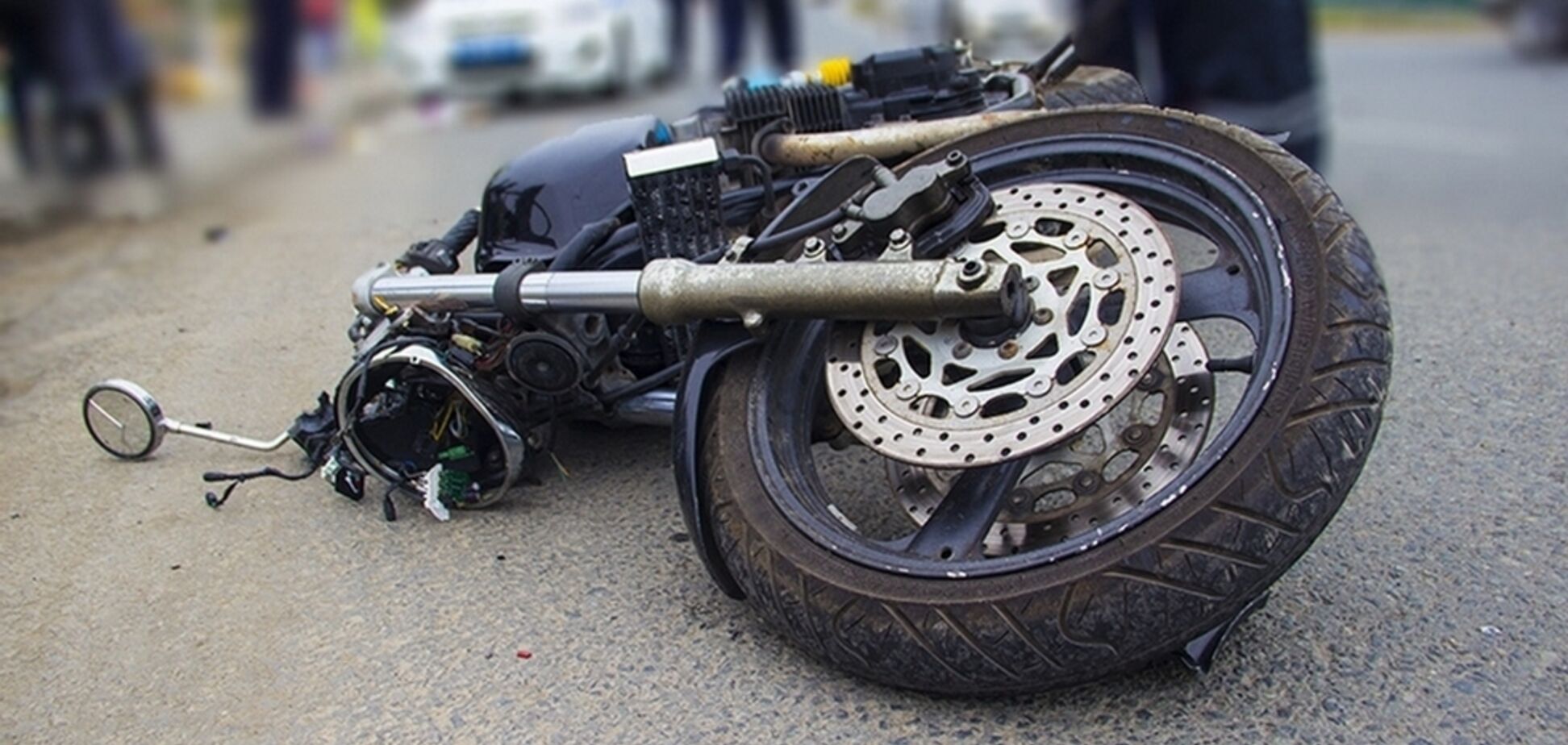 '260 км/ч': в Таиланде мотоциклист заснял свою смерть на видео