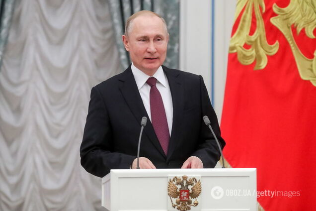 Російські паспорти в Україні: озвучена несподівана мета Путіна