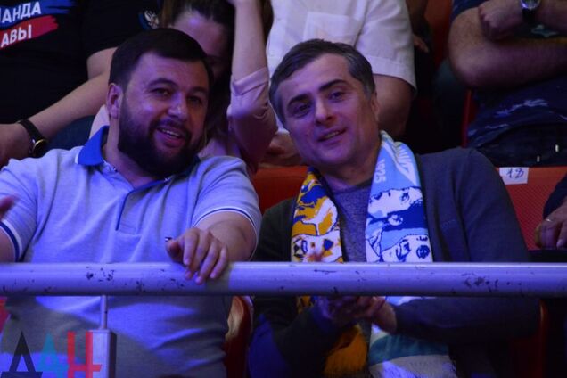 'Истерика и конвульсии': Сурков открыто встретился с главарем 'ДНР'. Фотофакт