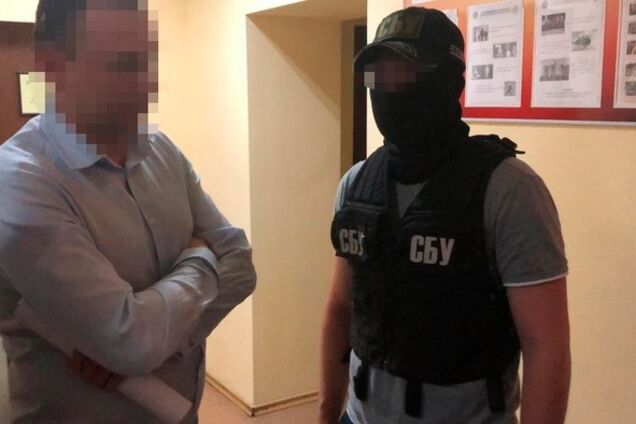 На Киевщине заместителя мэра задержали на взятке: первые подробности 