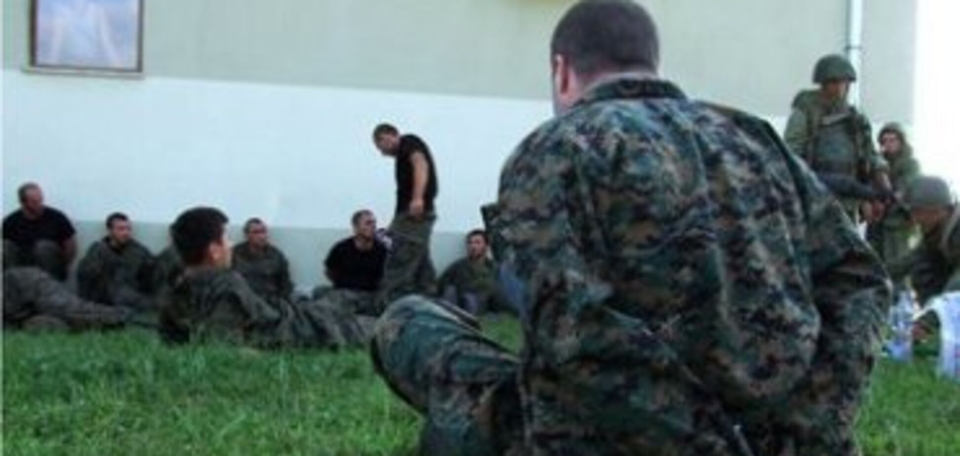 'Успешная операция': в 'ДНР' похвастались пленными бойцами ВСУ