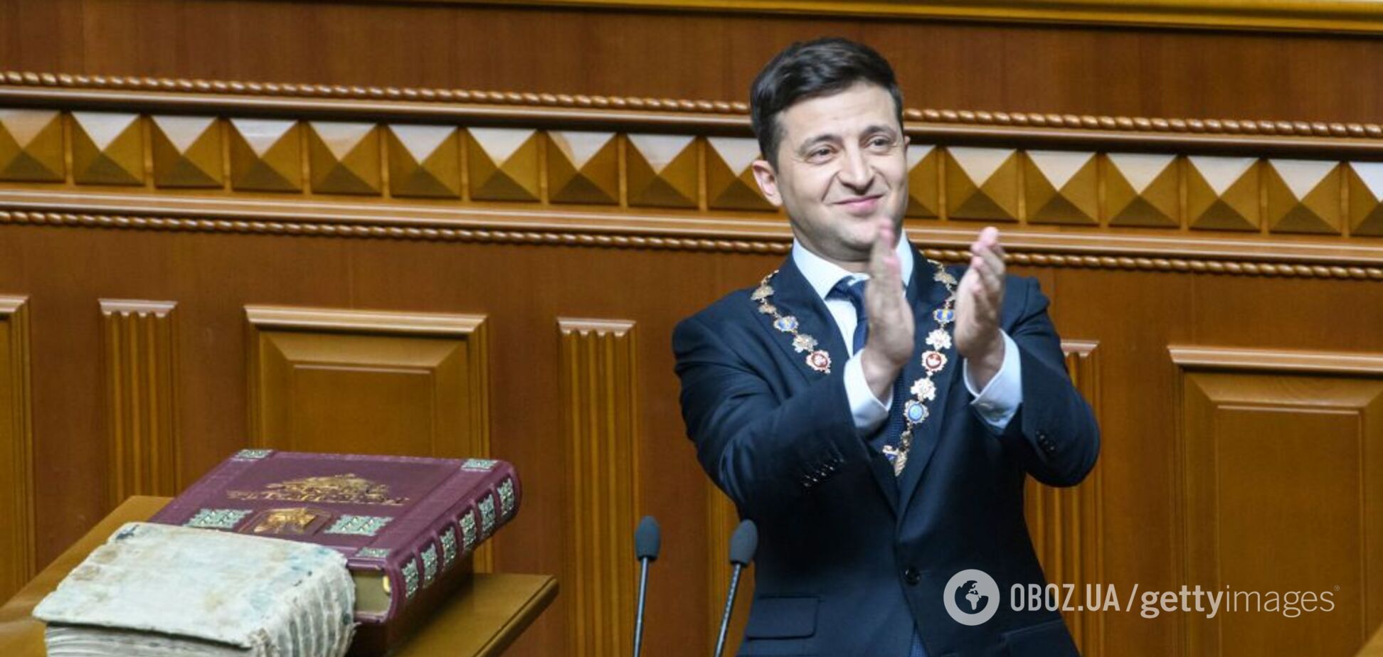 У Зеленського озвучили плани на перші закордонні поїздки