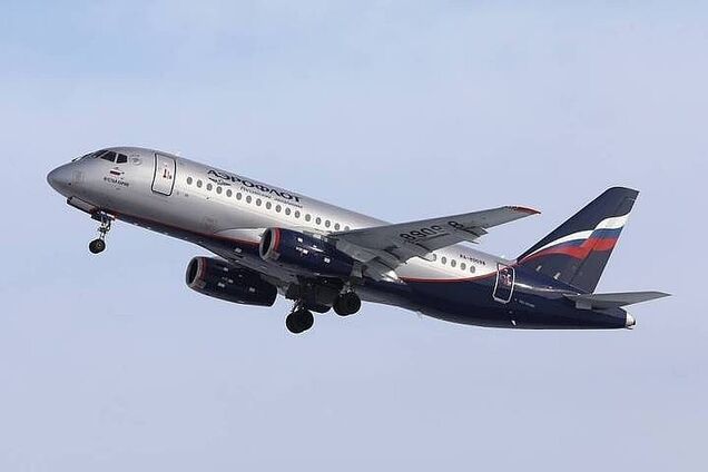 Літак зрешетило: в Росії трапилася нова НП із SSJ-100