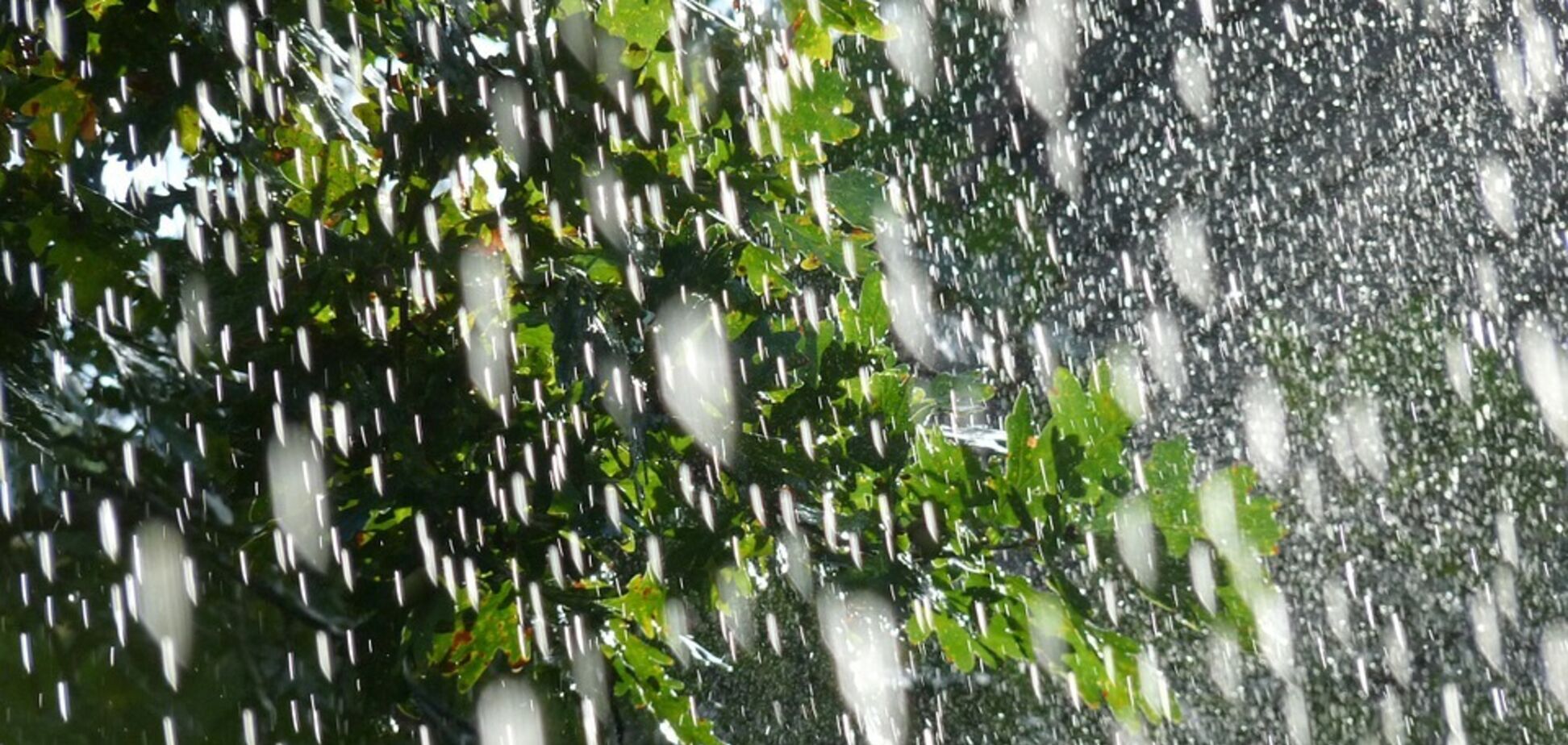 Шквалы и град: синоптик предупредила о непогоде в Украине