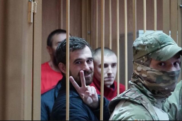 полоненi моряки