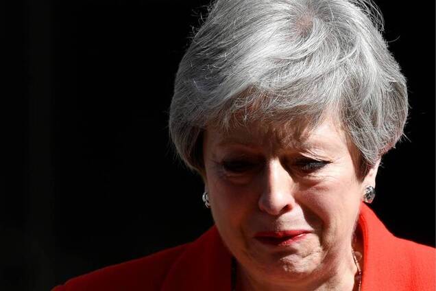 Тереза Мэй расплакалась: Британия не проживет без ЕС