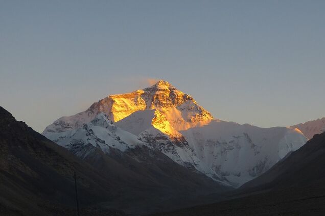 Очередь на Эверест: что там творится, фото