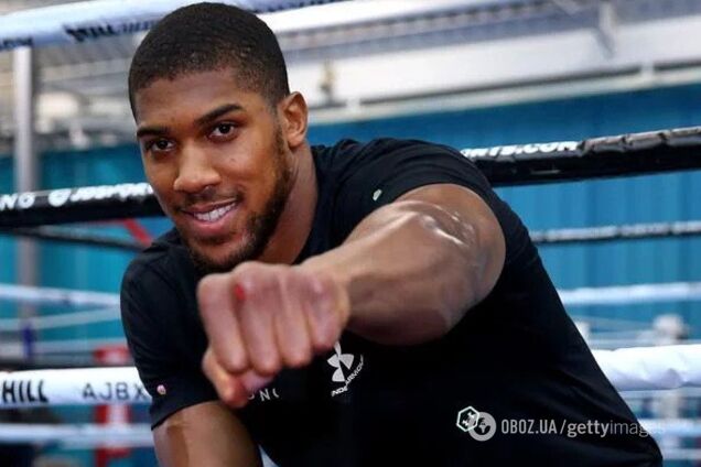 'Это просто невероятно!' Джошуа попытался повторить трюк Ломаченко и испытал шок