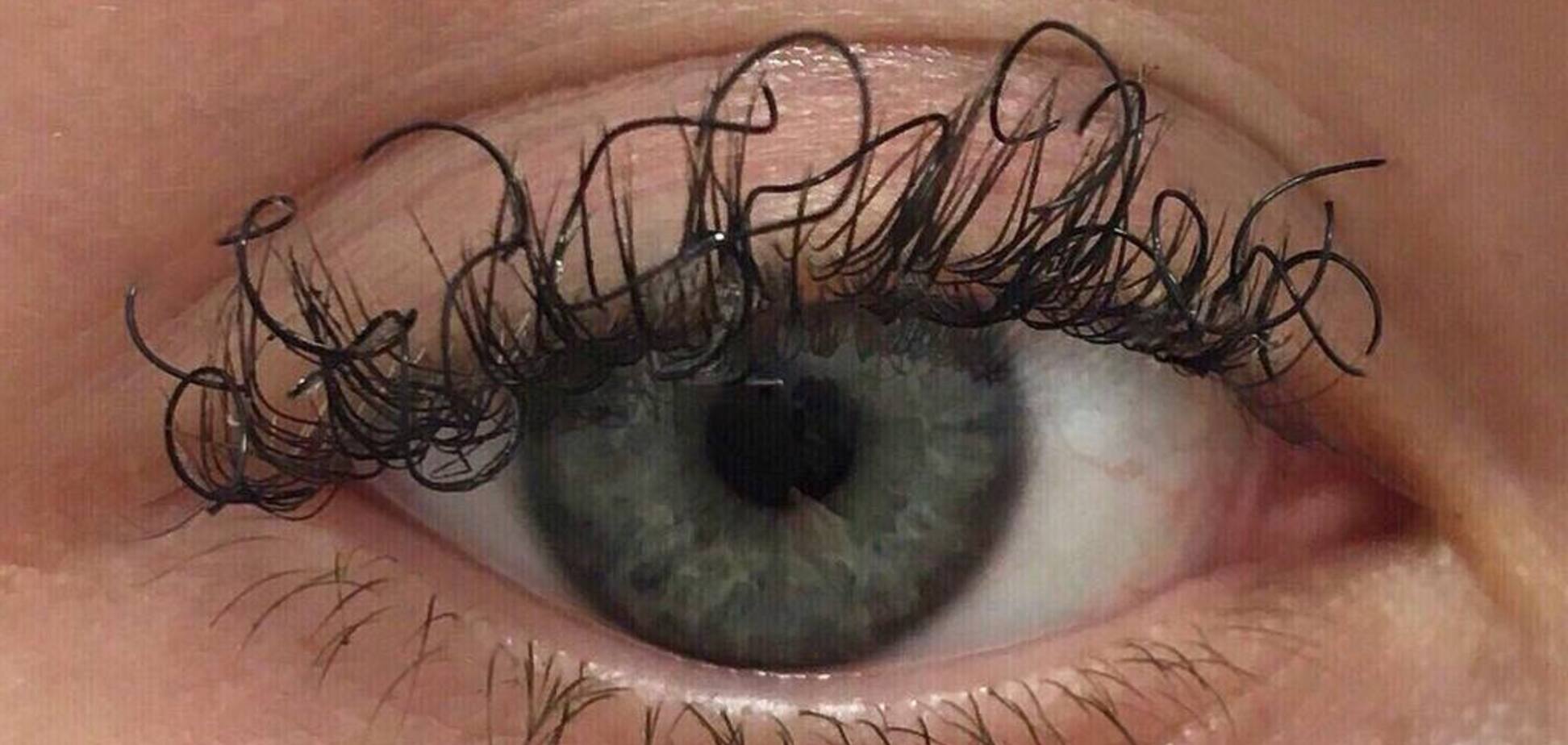 Кудрявые ресницы: в сети набирает популярность новый странный тренд