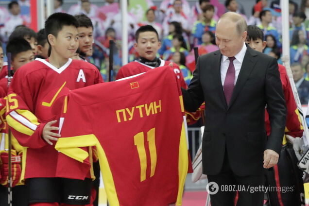 Солнце светит. Путин отстает