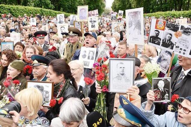 Украинцев призвали ответить на 'Бессмертный полк' масштабным шествием