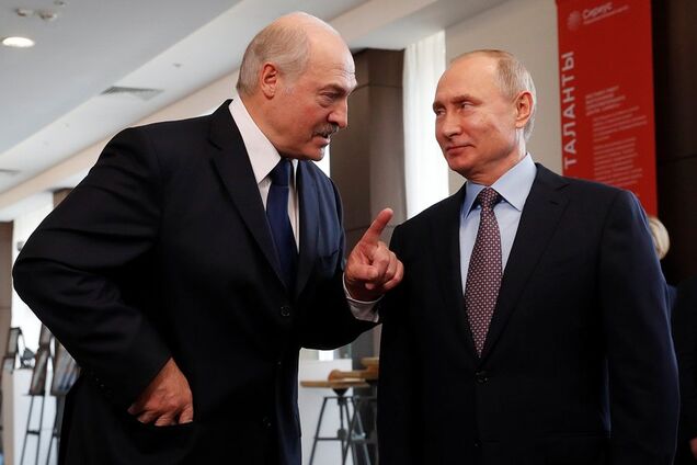 "Могут свернуть голову!" В Беларуси признались о борьбе Лукашенко с Путиным