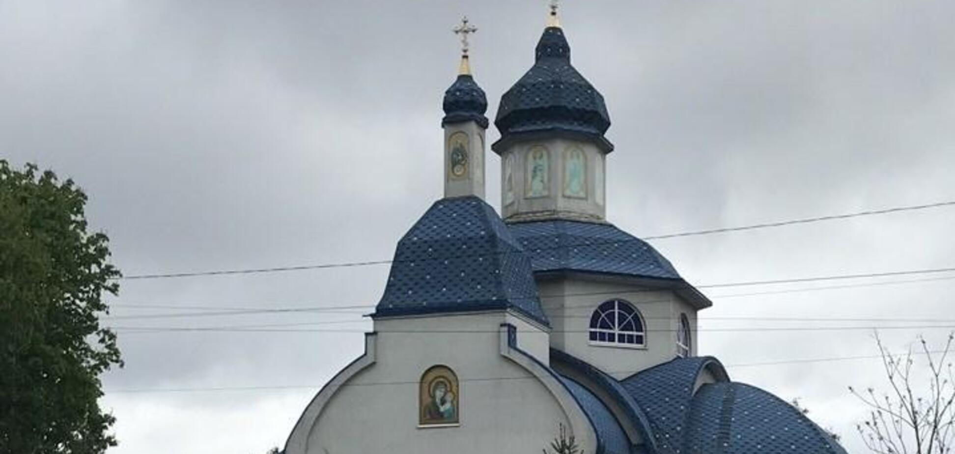 Под Киевом дерзкий вор 'обчистил' несколько церквей. Фото