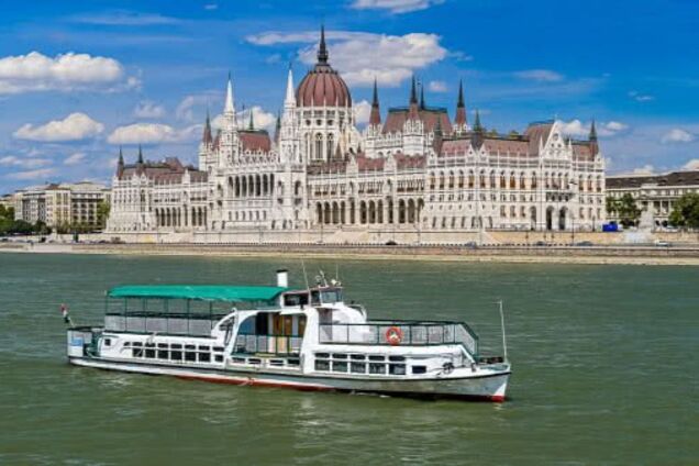 Теплоход Русалка