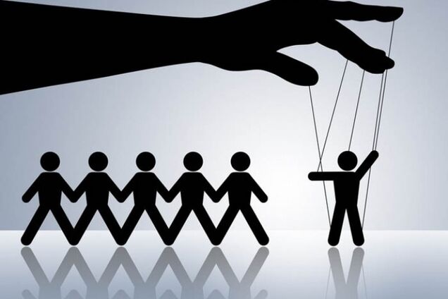 Журналисты нашли российский след в финансировании кампании 'Слуга народа' на Киевщине