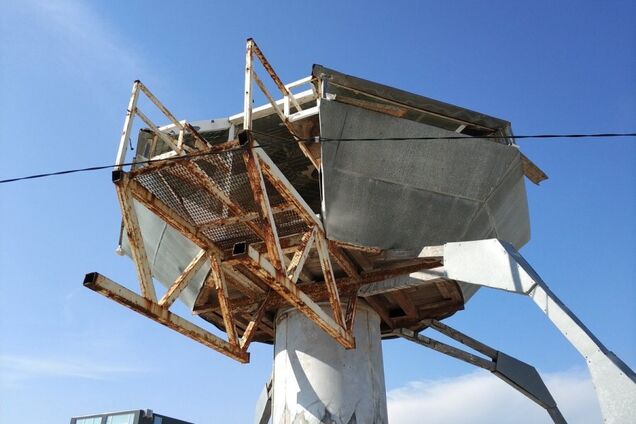 'Ржавое рэйв-кладбище': как выглядит 'Республика КаZантип' в Крыму