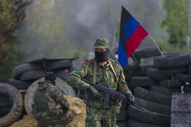 Попали в дом: террористы 'ДНР' ранили женщину с ребенком