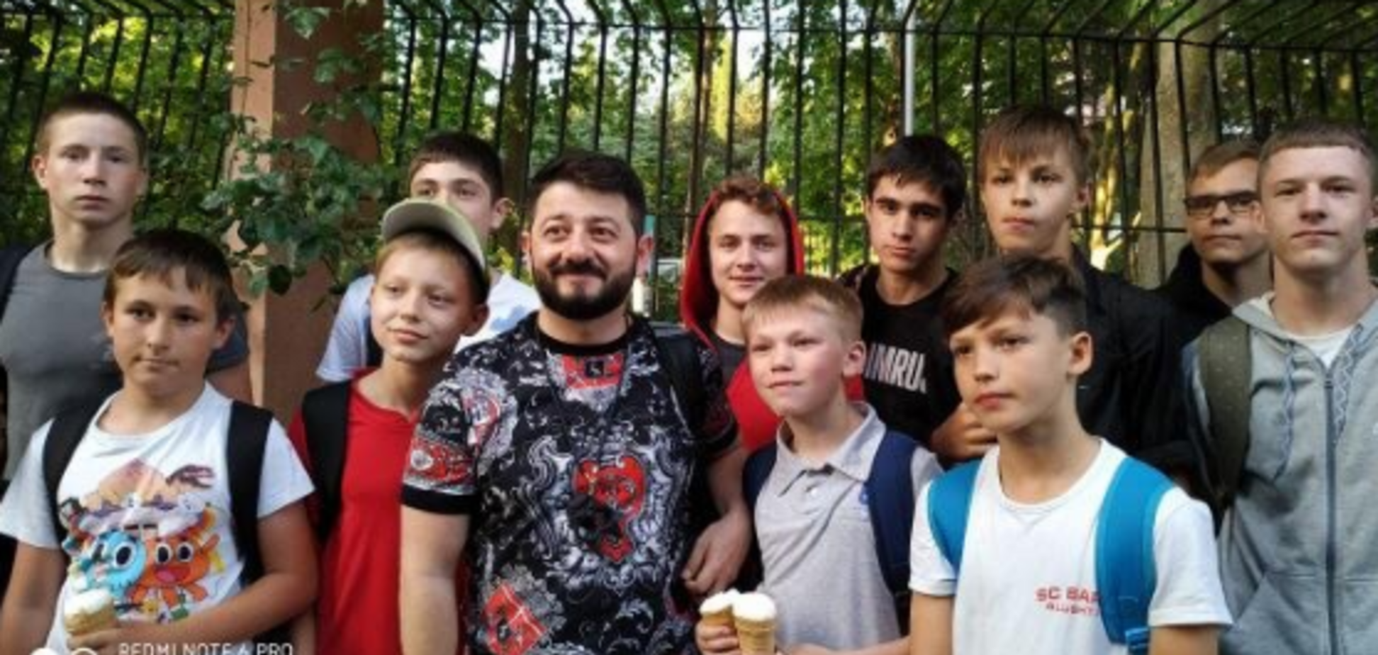 Запрещенный в Украине российский комик засветился в Крыму: показательное фото